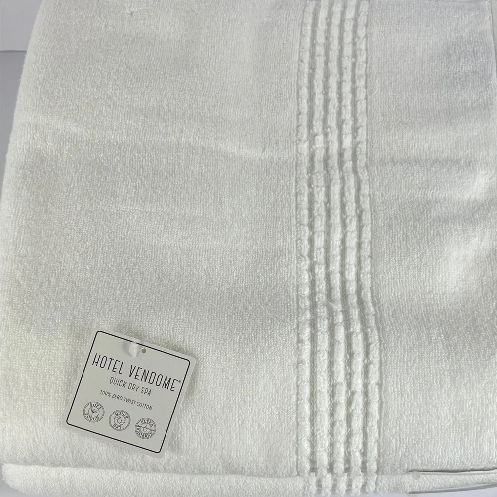 Hotel Vendome Bath Towel Set White Zero Twist Cotton Quick Dry Spa 2 pc Set NEW